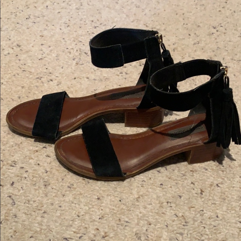 Steve Madden block heel sandal